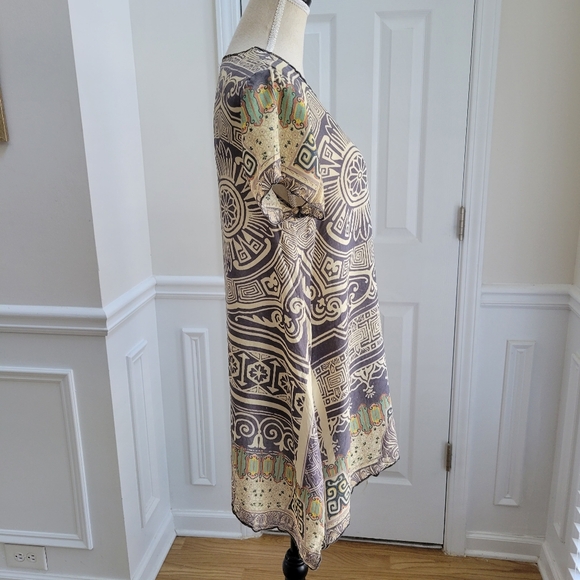 Johnny Was‎ Silk Tunic Top Blouse V-Neck Boho Kimono Print Size XS - Picture 4 of 15